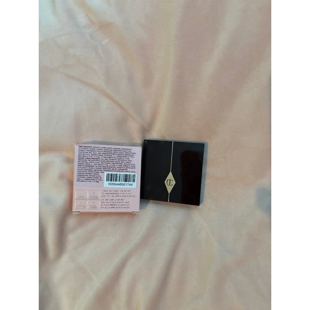 Charlotte tilbury eyeshadow palette